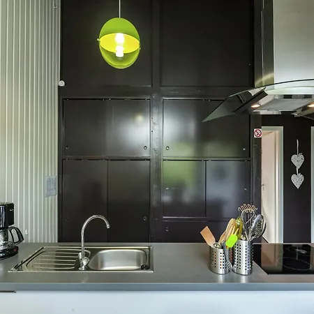 In Bullingen For 6 Person, Cleaning Included *