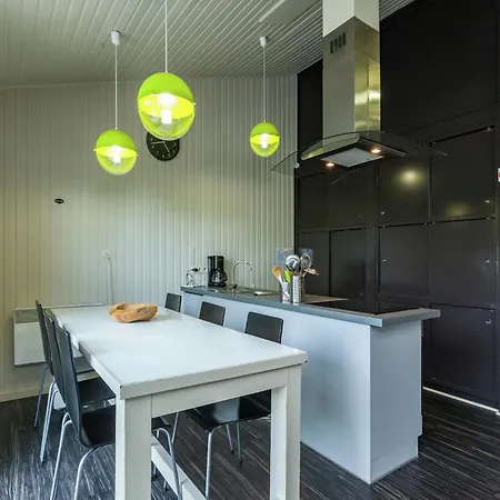 In Bullingen For 6 Person, Cleaning Included Chalet